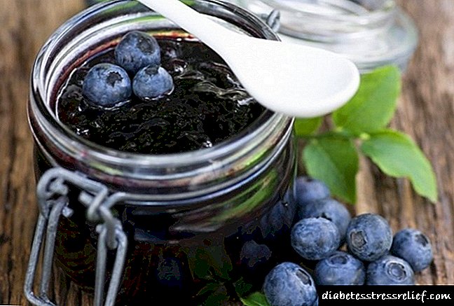 Paano kumakain ang mga diabetes ng blueberry