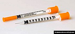 Mitundu, chipangizo ndi malamulo pakusankhidwa kwa ma syringes a insulin