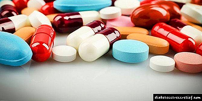 Clindamycin: အသုံးပြုရန်ညွှန်ကြားချက်များ၊ analog များနှင့်သုံးသပ်ချက်များ၊ ရုရှားရှိဆေးဆိုင်များ