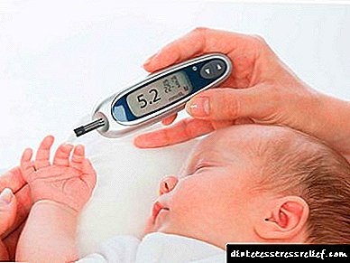 Sapa sing nanggung risiko - gejala lan pratandha diabetes ing bayi lan bocah nganti setaun