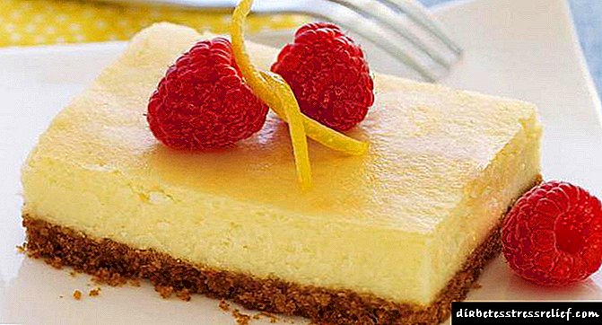 Lemon Cheesecake with Curd