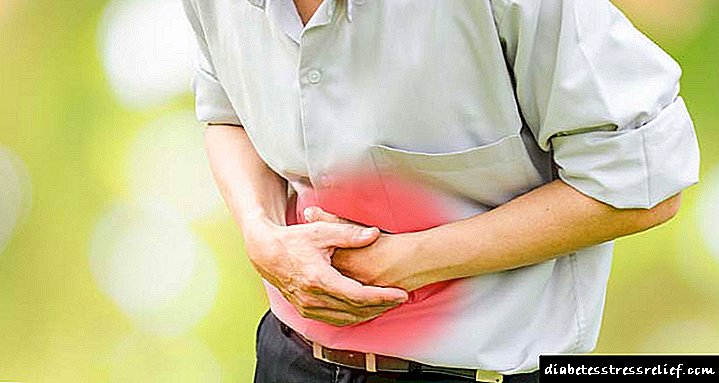 Causas de balonazos graves e flatulencias na pancreatite e métodos de tratamento da patoloxía