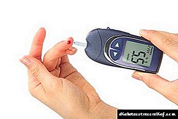 Ĉu eblas manĝi sukeron en diabeto: la glicemia indico de glukozo kaj ĝiaj anstataŭantoj