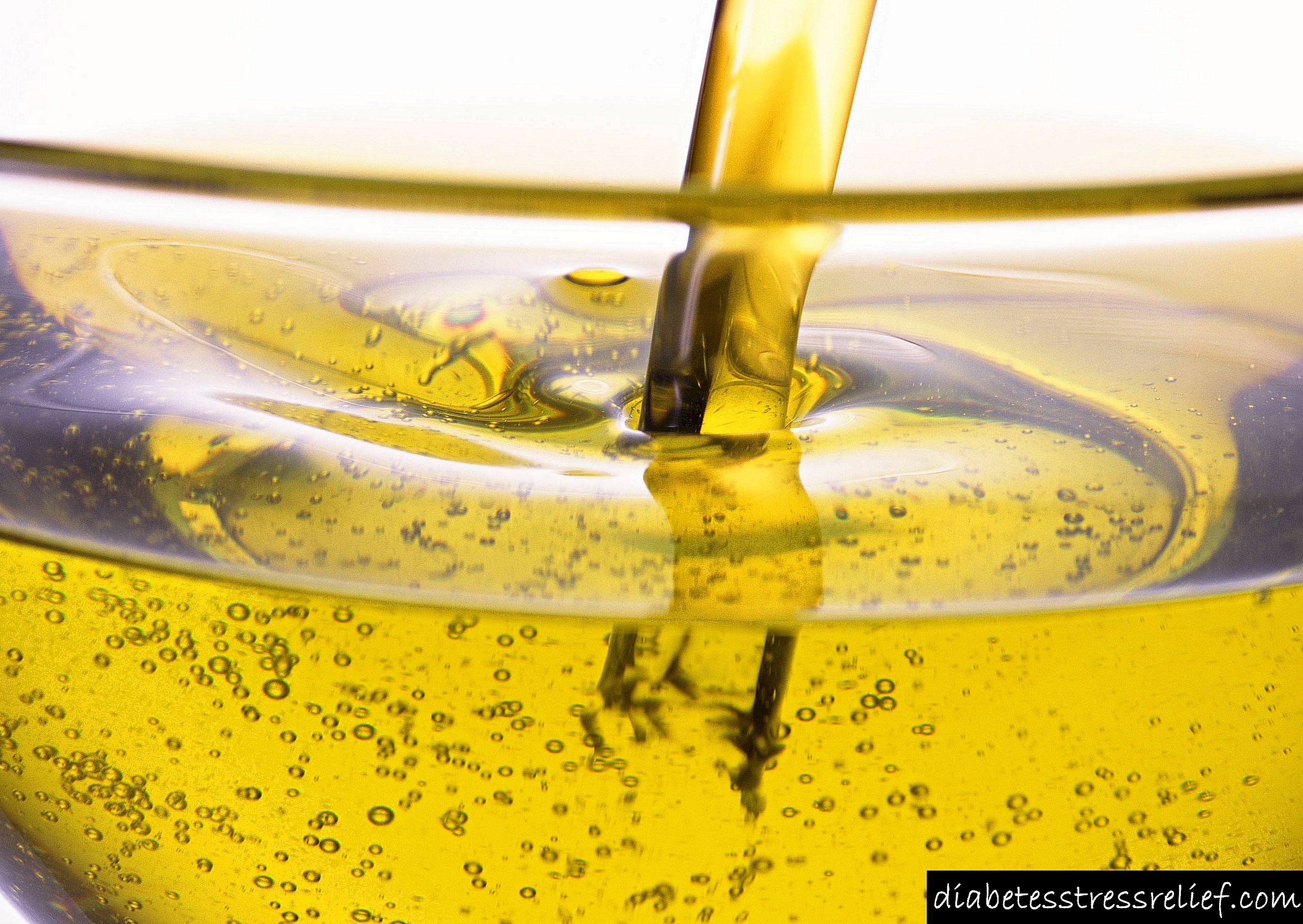 В кипящую воду можно налить растительное масло. Полисорбат (Твин) 80 (500 мл). Полисорбат (Твин) 80 (250 мл). Растительное масло. Масло подсолнечное.